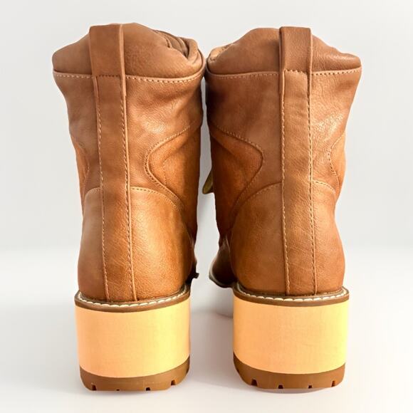 Coconuts by Matisse Tan Lace Up Boots - Picture 3 of 6